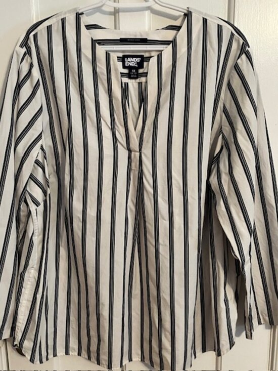 Lands' End Tops - LANDS' END NAVY BLUE & WHITE STRIPED TUNIC, 1X, LS, NO-IRON COTTON; LIKE NEW!